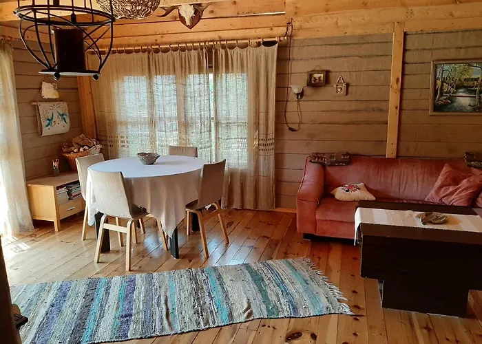 بيت ضيافة Nova Madise Rannaküla