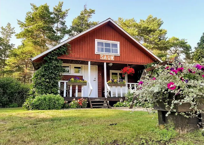 Nõva Madise Rannaküla